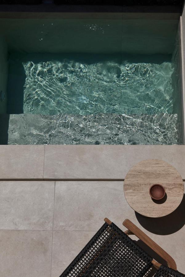 Alaso Design Suites Fira  Exterior photo