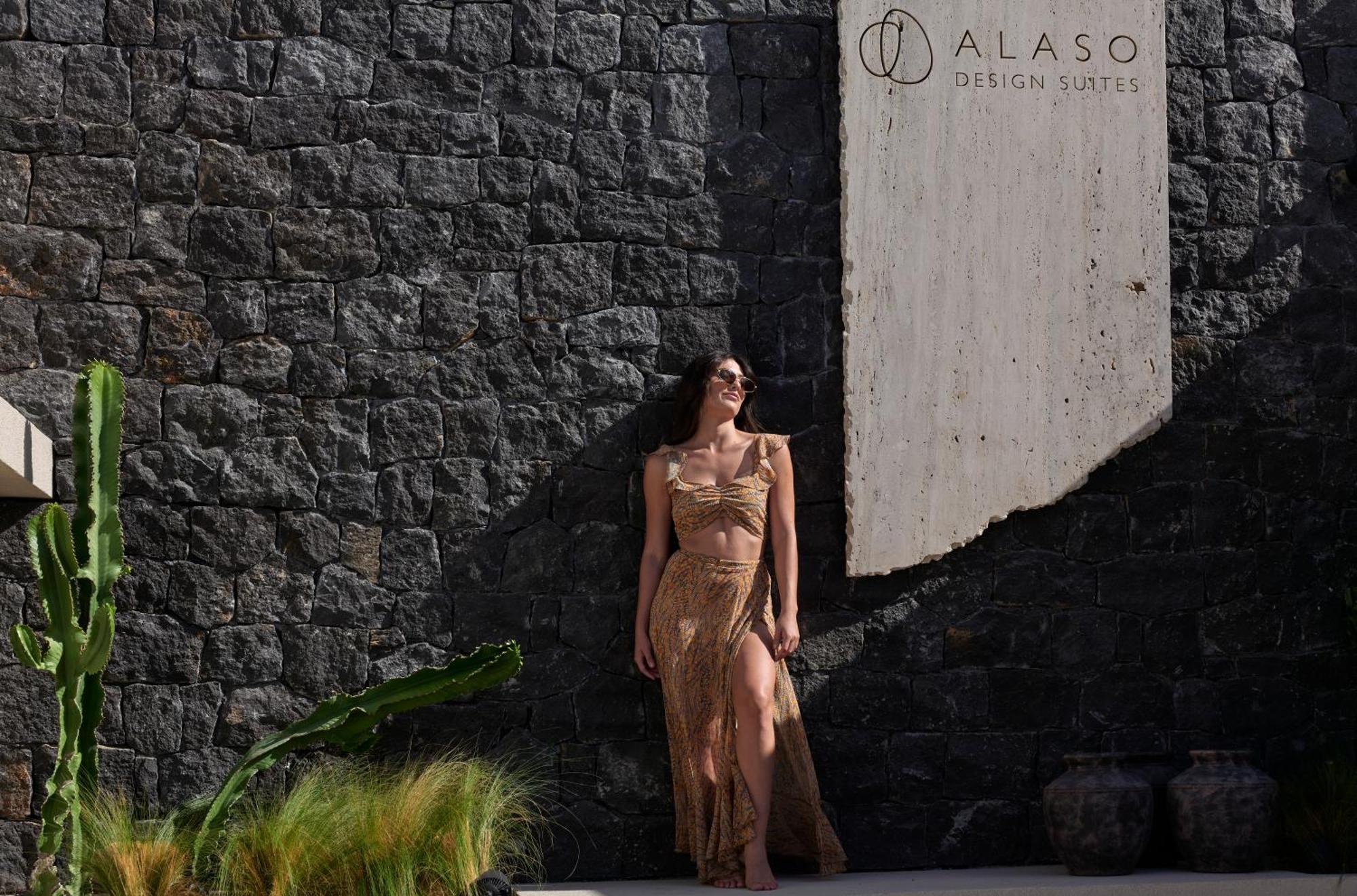 Alaso Design Suites Fira  Exterior photo